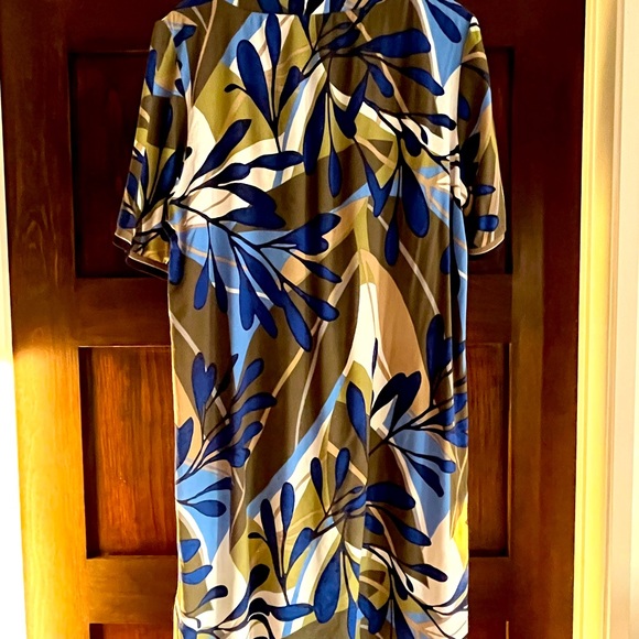 Sandwich Dress - Picture 2 of 9